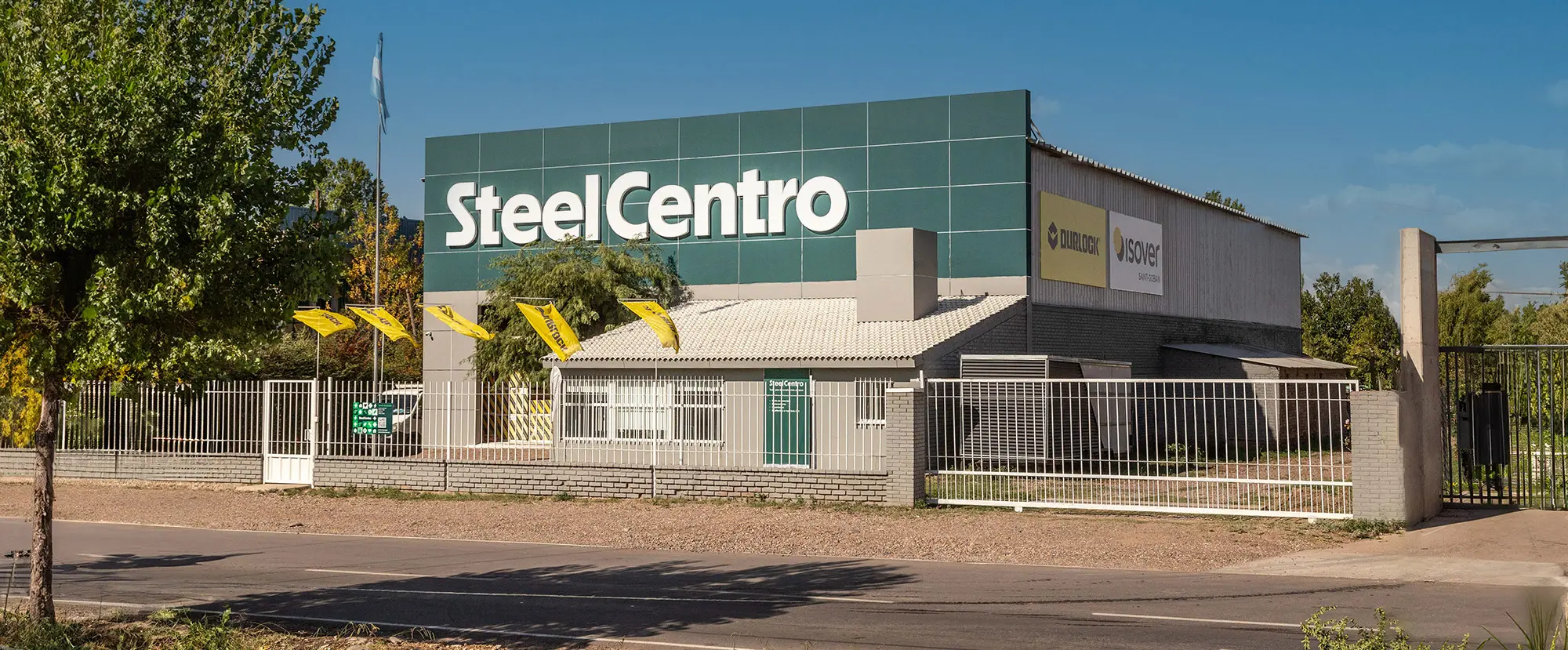 LOCAL COMERCIAL STEEL CENTRO